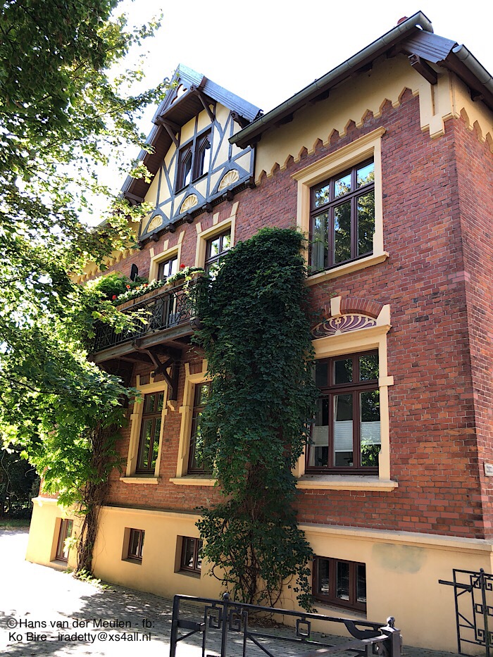 E45576E7-6B16-4CBA-A080-7C511C64231D