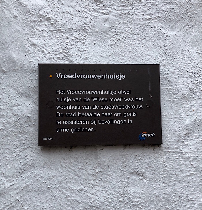 Dijkpoort: Vroedvrouwenhuisje