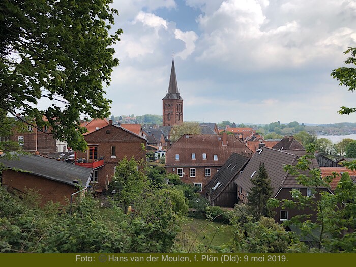 Schloßberg met Nikolaikirche