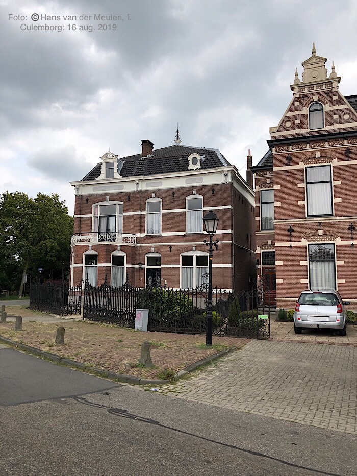 Het Voorburg 10-11 (GM 0216/175 - 0216/176)